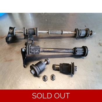 1985-86 Honda VF700C VF750C Magna Engine Mounting Dampers Bolts 50201-MB0-000 50206-MB0-000